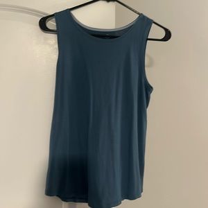 Womens athletic tank top